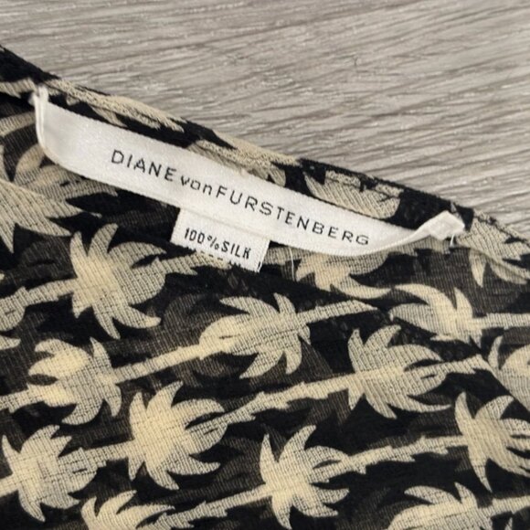 Diane Von Furstenberg Silk Black Floral Day Dress Midi Womens 8 - Picture 4 of 7